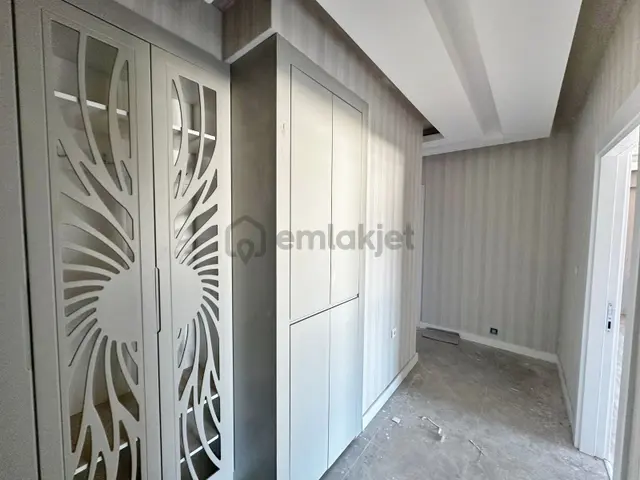 Belkız Ortaokulu Çevr. Az Katlı Sıfır Arakat Ultralüx 2+1 Daire 1