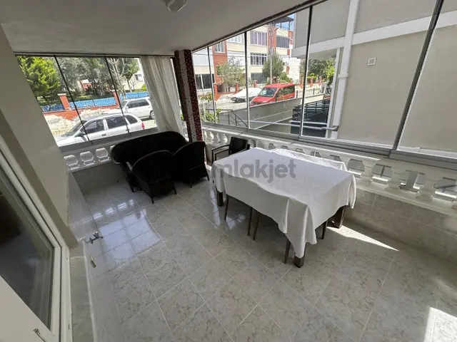 Kw Zena'dan Altınoluk'da 2+1 Geniş Balkonlu Bakımlı Satılıkdaire 3