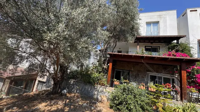 Bodrum Merkez'de Oasıs Avm Yakını Kiralık Full Eşyalı 2+1 2