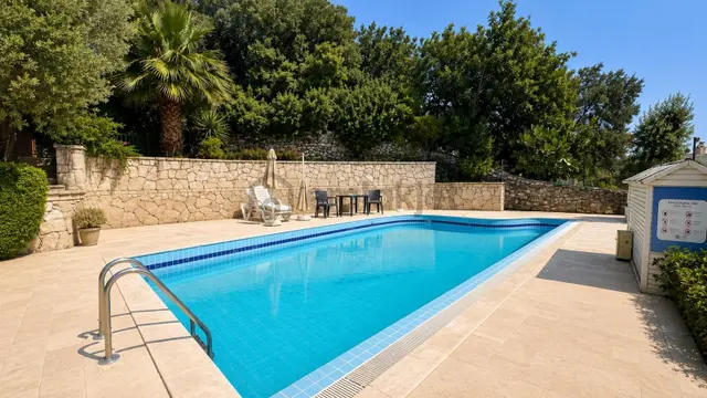 Bodrum Merkez'de Oasıs Avm Yakını Kiralık Full Eşyalı 2+1 1