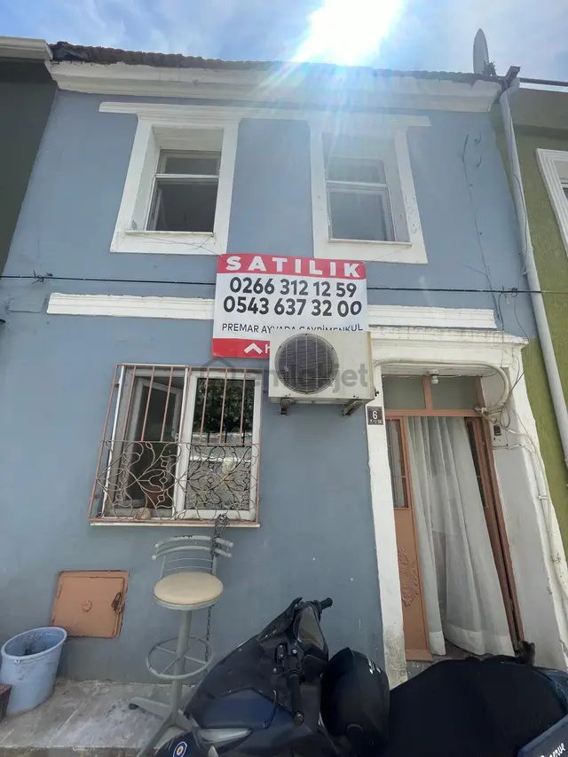 Ayvada'dan Ayvalık Merkez'de Avlulu Ve Teraslı 2 Katlı 2+1 Taş Run Evi 3