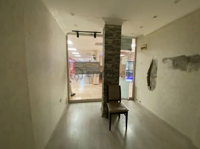 Beylıkdüzünde 10 M2 Kiralık Dükkan İş Yeri Kiralık 4