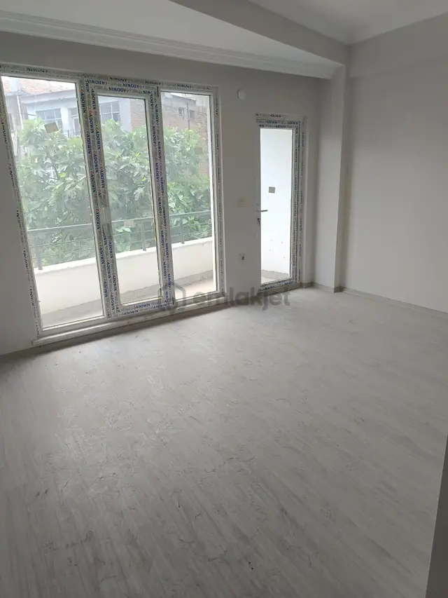 A.y.s.gayrimenkul Dan Satılık Daire 2+1 5
