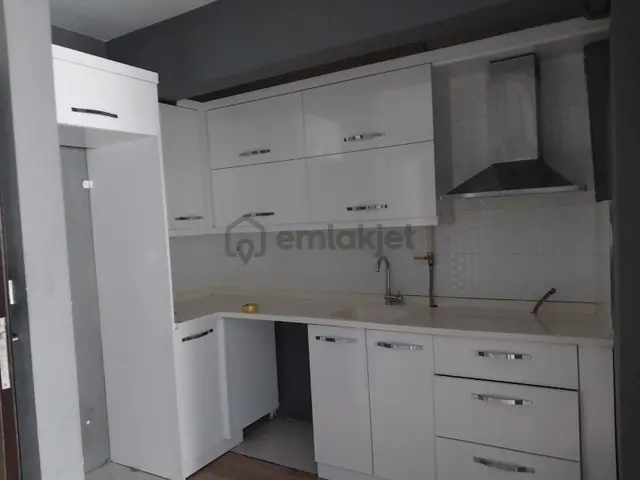 Ordu Bahçelievler'de Merkezi Konumda 2+1 Kiralık Daire 5