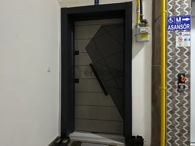 Şehir Merkezinde Garajlı Daire Yeni Bina Sahibinden 5