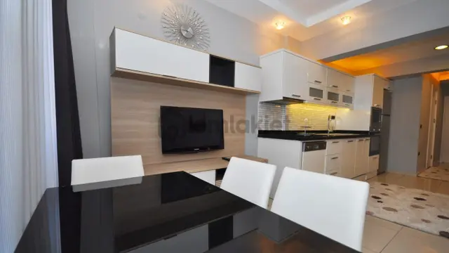 Alanya Cleopatra Lüks Dizayn Denize 250 Eşyalı 2+1 Satılık Daire 4