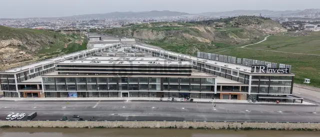 Mega Şaşmaz'da Yola Cepheli Kiralık Dükkan Mega Şaşmaz'da Yola Cepheli Kiralık Dükkan