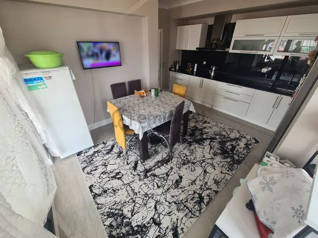 Yozgat Bulvarı Paraleli 2-bloklu Sitede Teras Balkonlu 190m² 4+1 3