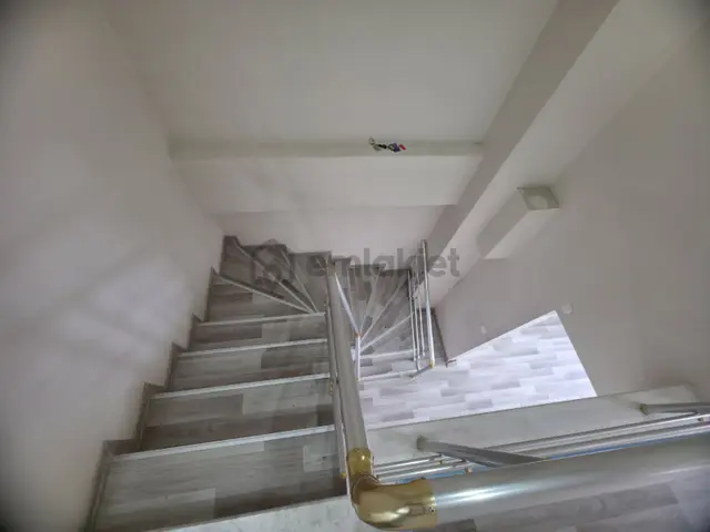 Rw Nestten Ali Çetinkaya Cad. Yakını Satılık 190 M2 4+1 Dubleks 3