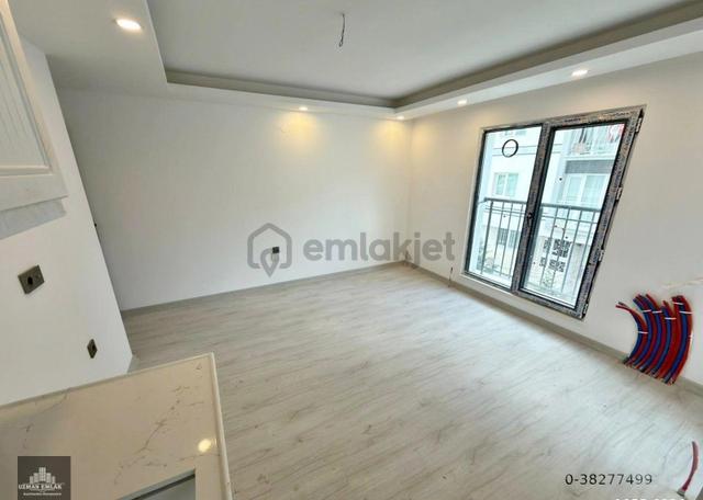 Mutlu'da Yüksek Kira Getirili Sıfır 2+1 Satılık Daire 4