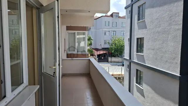 İstediğiniz Kadar Kredi Kullanabilirsiniz Çerkezköy Lemar Ve Okullar Bölgesinde Satılık Daire 3