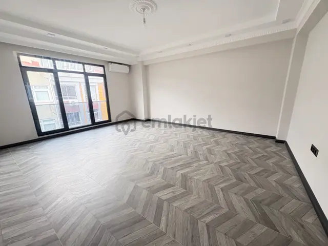 Mollateam Bayrampaşa Murat Mah Cemiyet Cad Satılık Dubleks 4