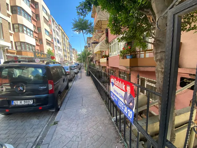 İzmit Çarşı Merkezinde Yatırıma Uygun 3+1 Satılık Daire 5