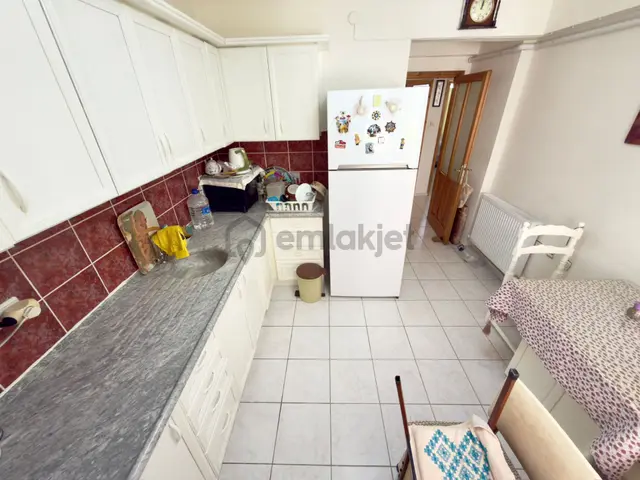 Yükselden Altınkumda Ultra Geniş Çift Balkonlu Düz Ayak 2+1daire 5