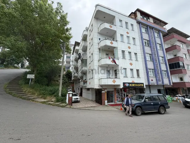 Trabzon Kalkınmada Ktü Üniversite Yakın Eşyalı Kiralık Daire 2