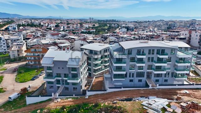 Didim Altınkum'da Havuzlu Site İçerisinde Satılık 2+1 Fırsat Daire 4
