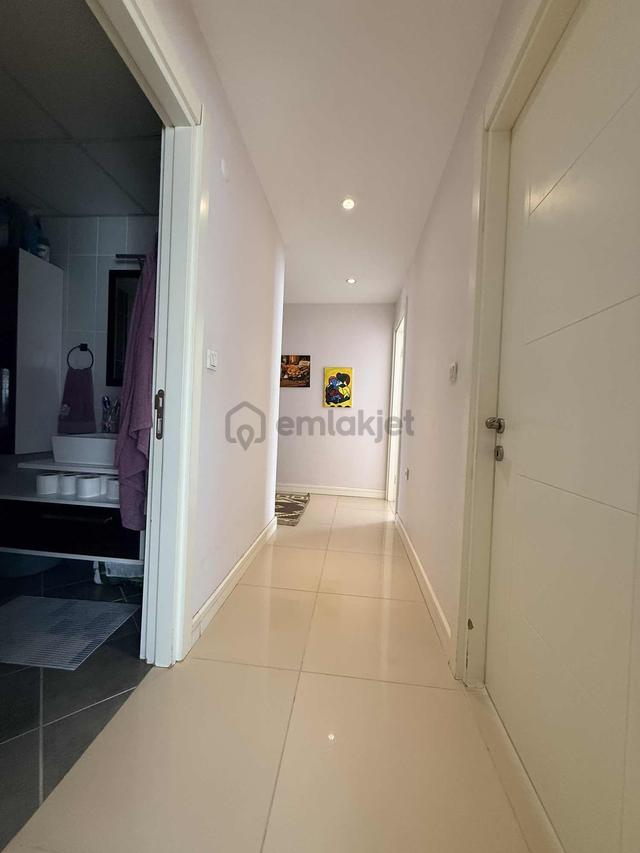 Ümraniye Elmalıkent 3+1 Kapalı Otoparklı,ebeveyn Banyolu Satılık 4