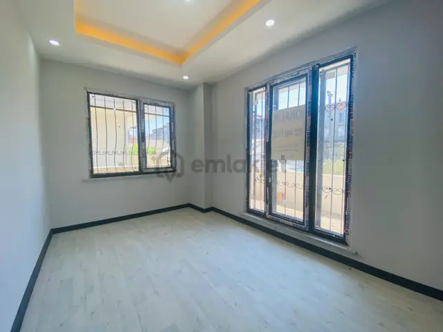 Güven'den Kapaklıda Yerden Isıtmalı,geniş Bahçeli Kiralık 2+1 Ev 5