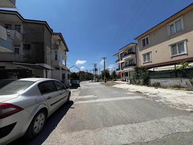 Karasu Yalı Mahallesinde Merkezi Loksyonda Satılık İş Yeri. 2