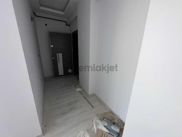 Alan Emlak; Yeni Hast. Bölg. Çift Asansörlü, Sıfır 1+1 Daire 5