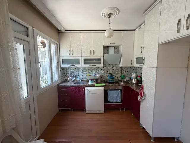 A Plus Gayrimenkulden Merkezi Konum Doğalgazlı 3+1 Satılık Daire 3