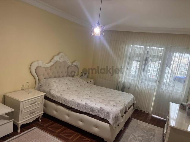 Eyüp Yeşilpınar White Avm Hemen Arkasında Satılık 3+1 Daire 3