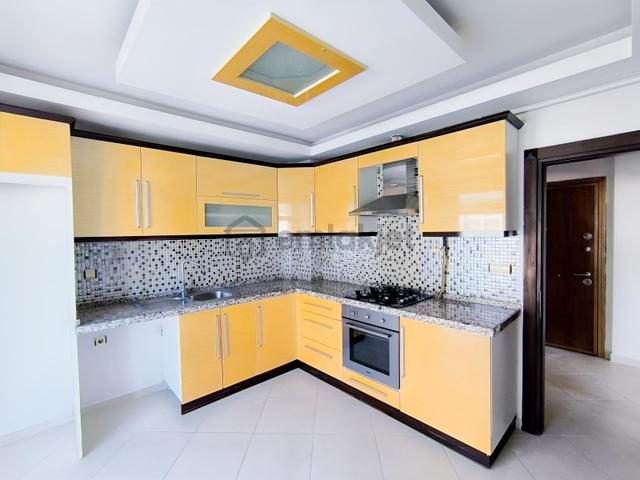 Atakum Cağaloğlu'nda Ulaşıma Yakın Geniş Kiralık 3+1 Daire 3