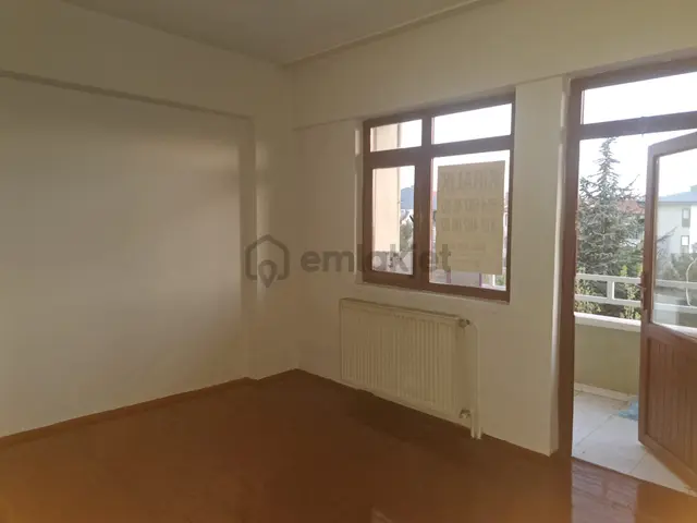 Önaldan Ankara Gölbaşı Bahçelievler Mah. 3+1 Üst Kat Park Manzaralı 5