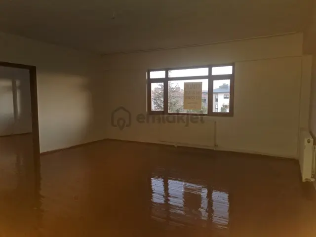 Önaldan Ankara Gölbaşı Bahçelievler Mah. 3+1 Üst Kat Park Manzaralı 3