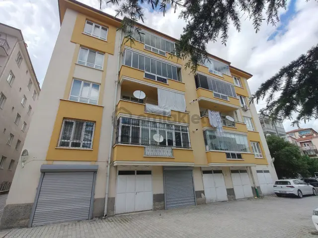 Dumlupınarda Bakimli Kaliteli Daire 2
