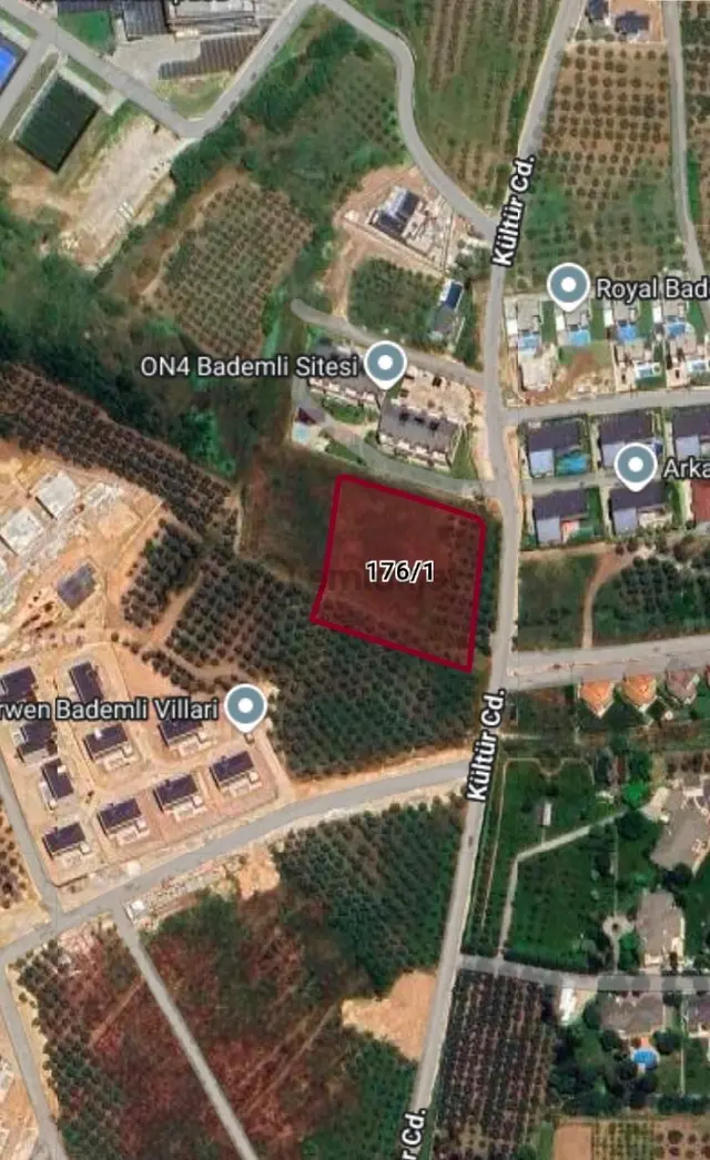 Bursa Mudanya Bademli'de Prestijli Konumda 5853 M² Konut İmarlı Satılık Arsa 2