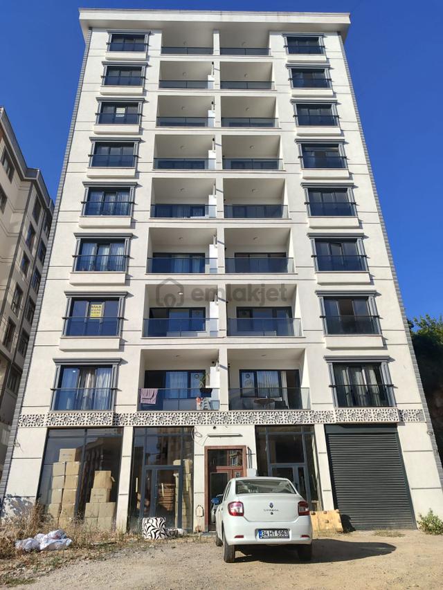 Hürriyet Mah. Araç Girişli 450 M2 Dükkan Mağaza 4
