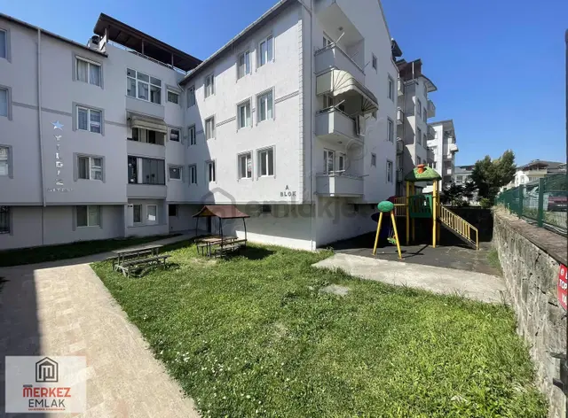 Başiskele Atatürk Cad.kiralık 3,5+1 Arakat Daire 2