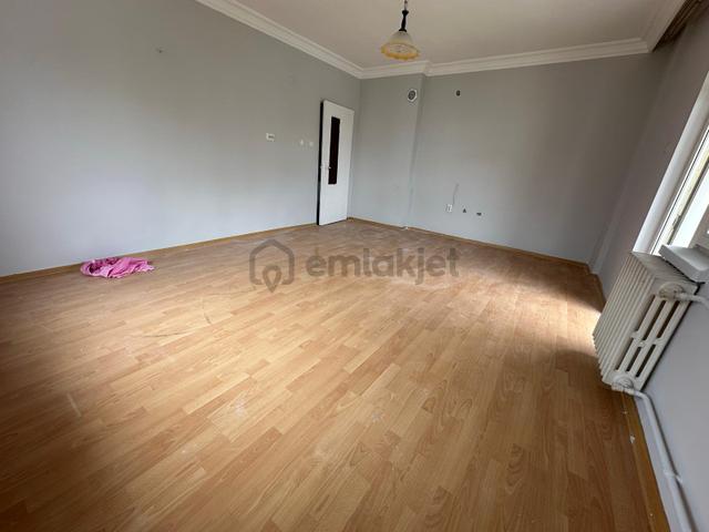 Bk Gayrimenkulden Osmanlı Mah. Katta Kiralık Daire 5
