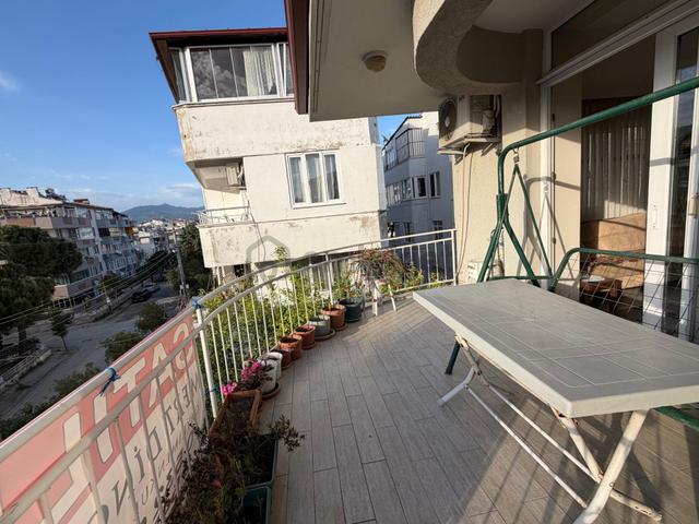 Mert Dinç'ten Akçayın Merkezinde Eşyalı 3+1 Daire 5