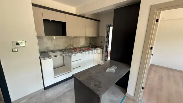 Merkezde 2+1 Sıfır Daire İçerisi Yapılı --- Burcu Emlaktan 3