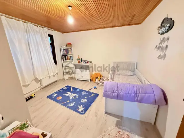 Bülent Yılmazdan Acil Satılık 75.yıl Mah 200m2 4+2 Dubleks Daire 2