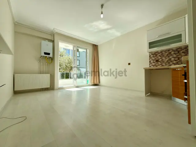 Yükselden Sarıkızda Şok Fiyata Doğalgazlı Satılık 2+1ferah Daire 3