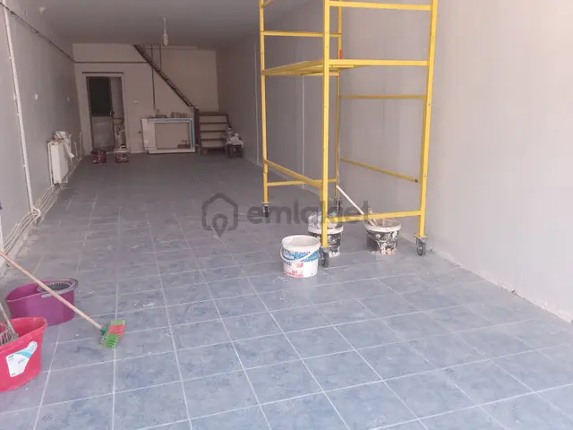 Çavuşoğlunda Cadde Cepheli 70 Mt Düz Ayak 35 Asma Satlık Dükkan 4