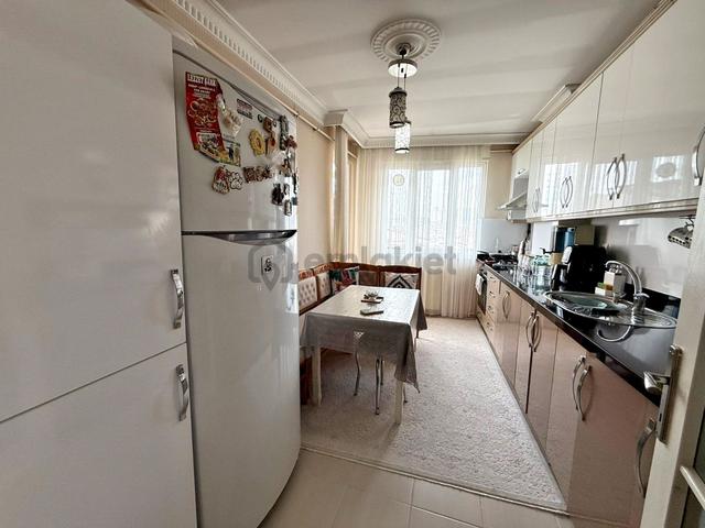 Erzurum Kongre Cad. 1dk 2+1 110m² Satılık Çift Balkonlu Daire !! 4