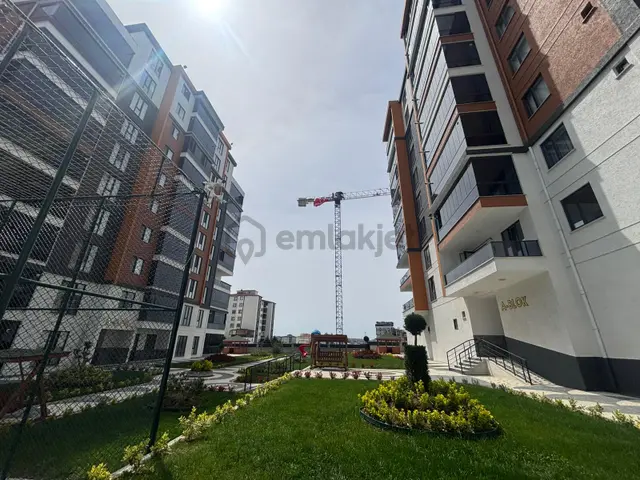 Güven'den 7/24 Güvenlikli,saunalı,havuzlu,k.otoparklı 3+1 Daire 1
