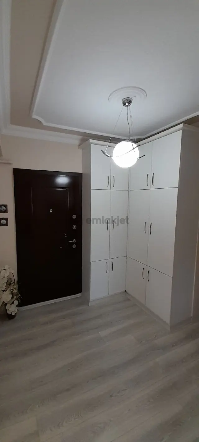 Müthiş Lokasyon Fırsat Daire 3