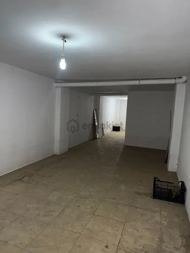 Cerrahpaşa Emlaktan Esenyurt Atalay Caddesi’nde Satılık 2 Katlı İskanlı İş Yeri | 100 M² 3