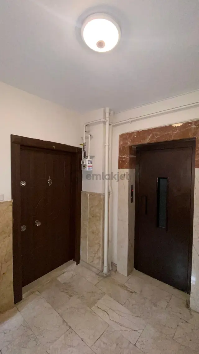 Çekmeköy Neva Sitesinde Bahçe Katı 2+1 Daire 2