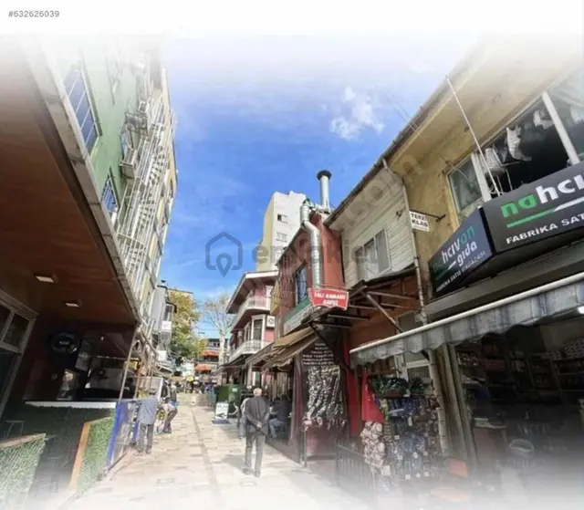 İzmit Merkezde Müstakil 2 Katlı Dükkan 2