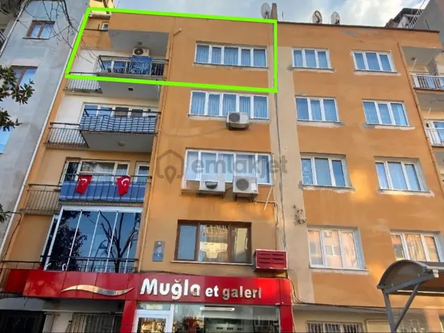 Manisa Yunusemre Akmescit'te Merkezî Konumlu Satılık 2+1 Daire