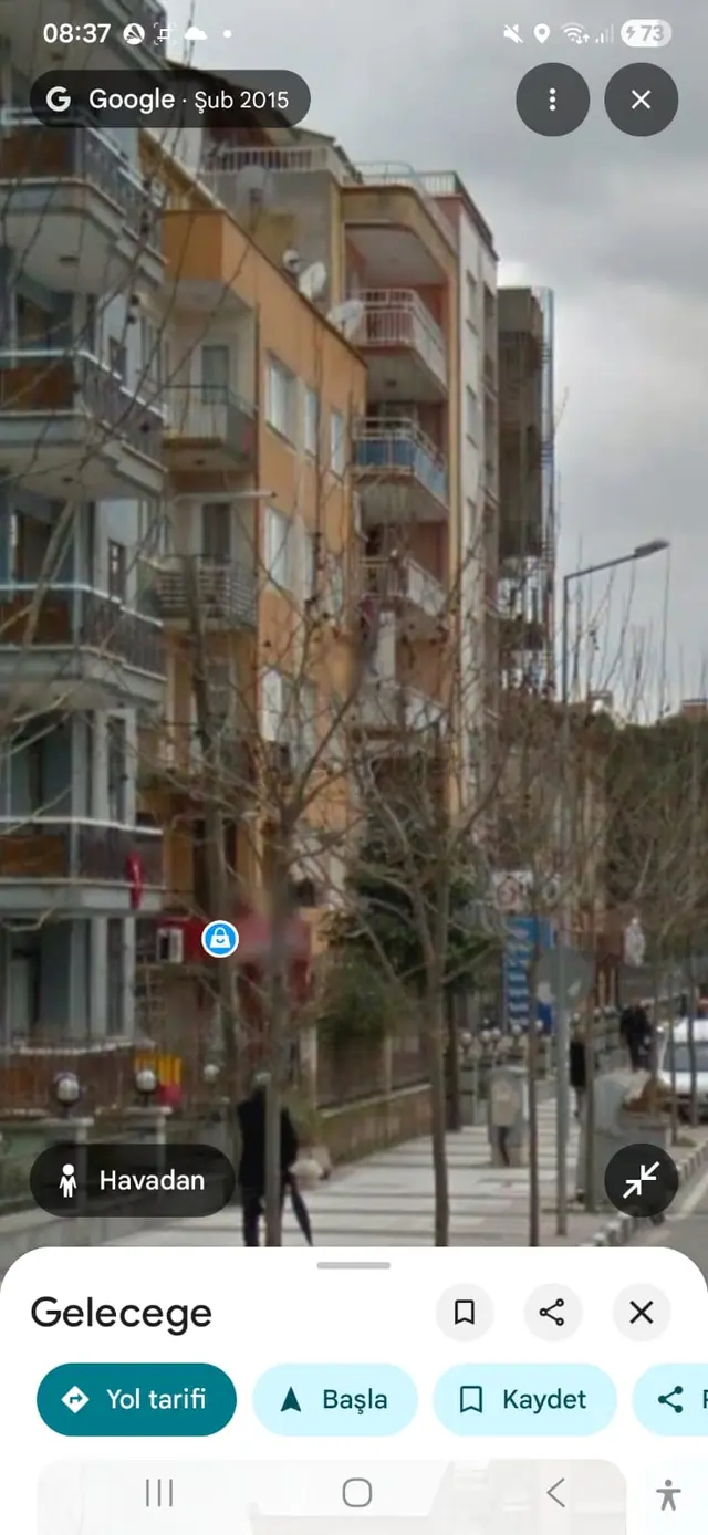 Manisa Yunusemre Akmescit'te Merkezî Konumlu Satılık 2+1 Daire 4