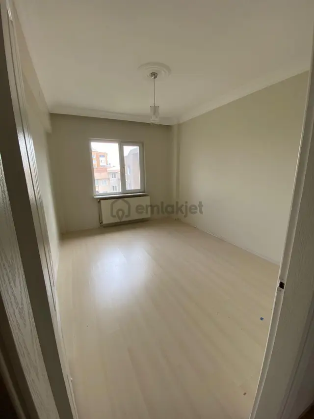 Net 150 M2 Ön Ve Arka Cehpesi Park Ve Peyzaj 3+1 Ferah Daire 4