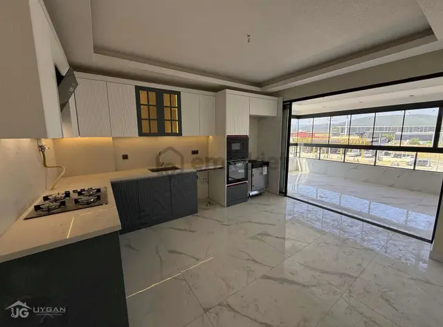 Torbalı Mah. 160m² 3+1 Havuzlu Site Arakat Gözde Konum Lüx Daire 2
