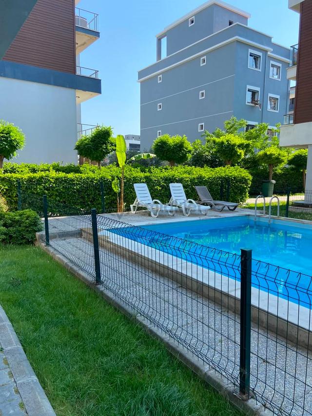 Seyrek Stüdyo City Havuzlu Güvenlikli Site Eşyalı Kiralık Daire 4